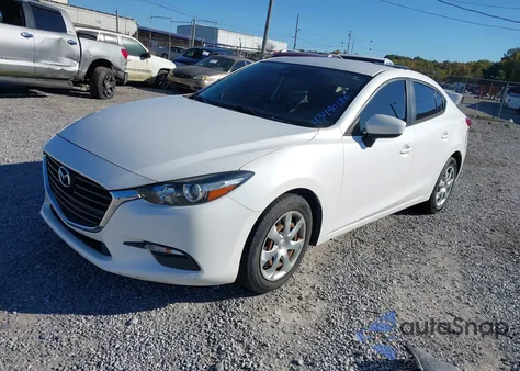 2018 Mazda Mazda3 Sport z USA, uszkodzony, nr VIN 3MZBN1U72JM228164